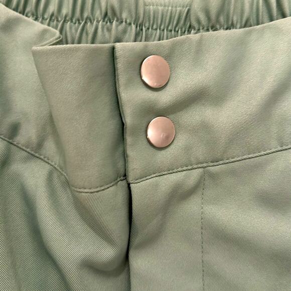 Jordan Green Essentials Utility Cargo Pants NWOT - Picture 6 of 10